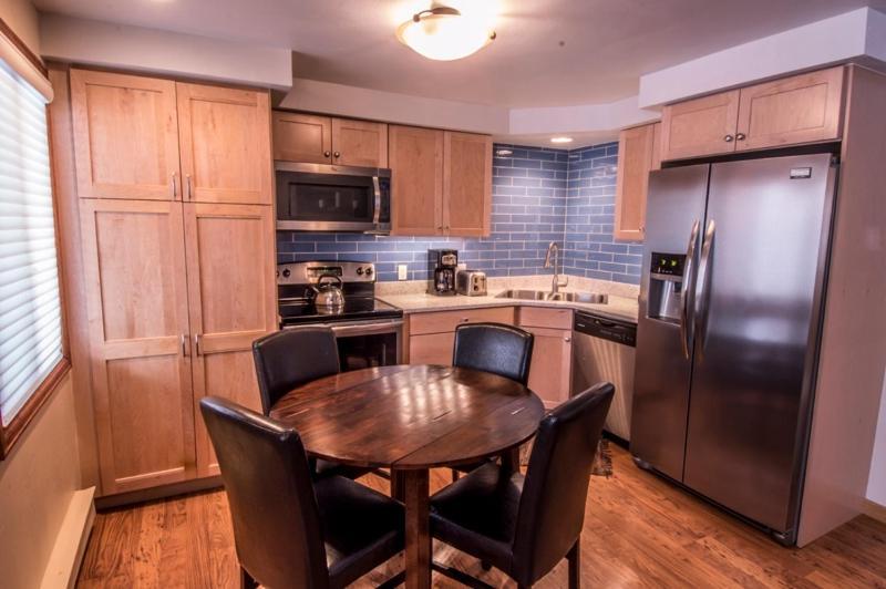 Silverglo Unit 305, Elegant Deluxe Condo With Wood-Burning Fireplace And Access To Pool Aspen Zewnętrze zdjęcie